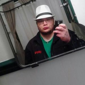 Meanwhile at the Clybourn release, thongs are already soaking in 34 degree weather.