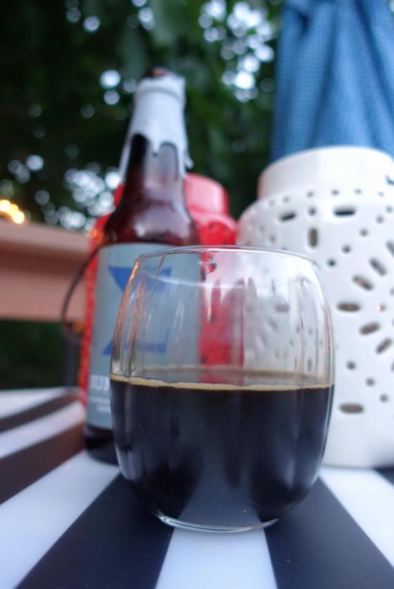 OH NO WAY A STOUT HOLY SHIT TAKE MORE PICS OF IT WOW LOOKS SO INNOVATIVE